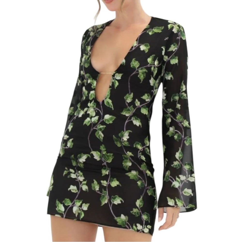 Rumored Sterling Black and Green Mini Dress Envy Print Small New with Tags